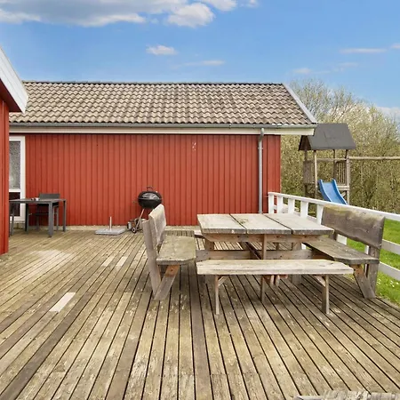 8 Person In Ebeltoft-by Traum *